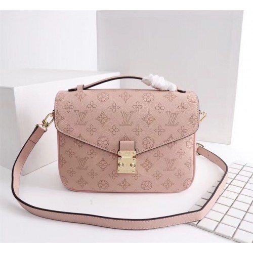 Louis Vuitton Mahina Cuir POCHETTE METIS M40780 rose