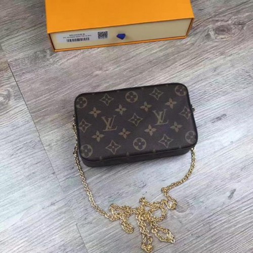 POCHETTE POUR APPAREIL PHOTO Louis Vuitton Monogram Canvas M64058