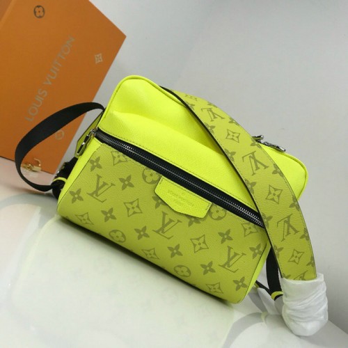 Louis Vuitton Monogram Canvas Messenger PM M43845 jaune