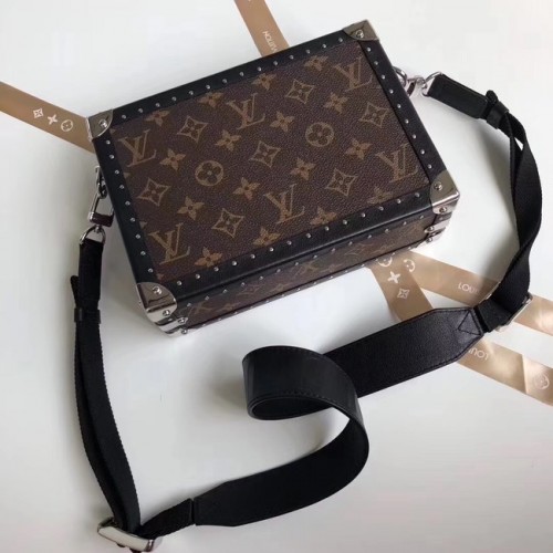 Toile Monogram Louis Vuitton PETITE MALLE 20101