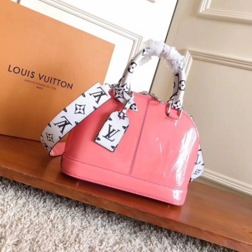 Louis Vuitton Monogramme Vernis ALMA BB M54704 Rose