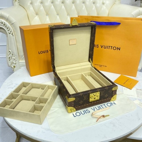 Louis Vuitton NICE BOÎTE À BIJOUX M44185 crème