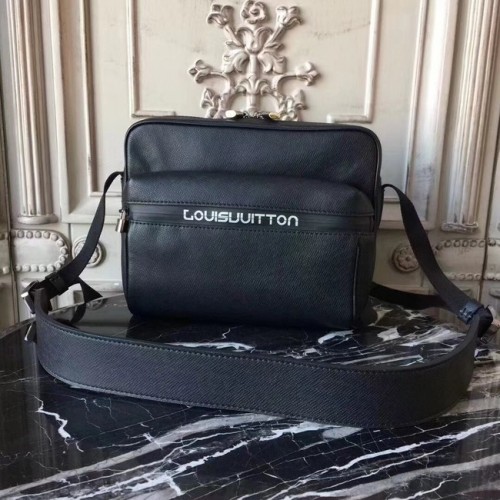 Louis Vuitton MESSAGER D'EXTÉRIEUR PM M31003 Noir