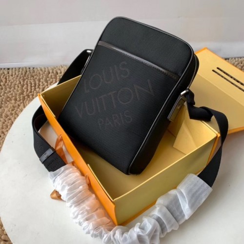 Louis Vuitton Original Sac à bandoulière M93223 noir