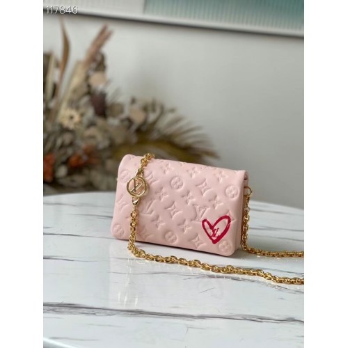 Louis Vuitton POCHETTE COUSSIN M80834 rose