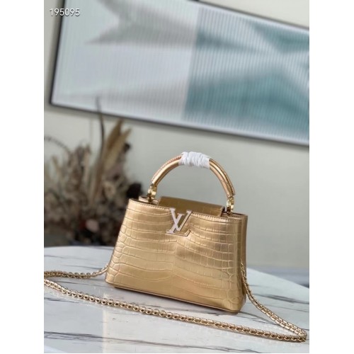 Louis Vuitton cuir de crocodile CAPUCINES BB M48865 or