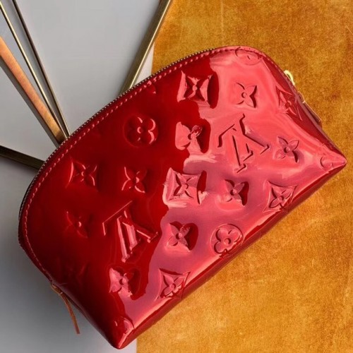 POCHETTE COSMETIQUE Louis Vuitton Monogram Vernis Cuir M90172 Bordeaux