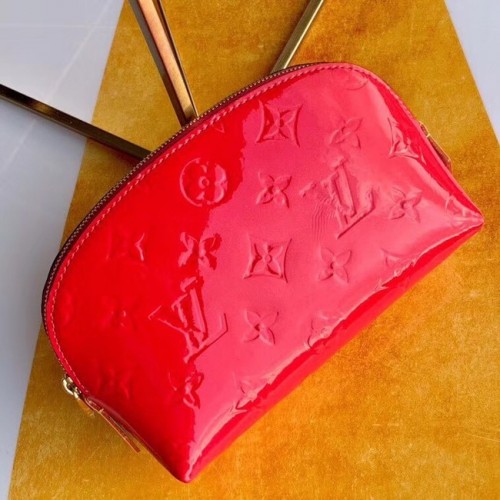 POCHETTE COSMÉTIQUE Louis Vuitton Monogram Vernis Leather M90172 Rouge Pastèque
