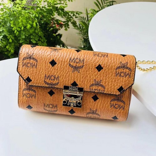 MCM Sac à Bandoulière Cuir de Veau 3356 Camel