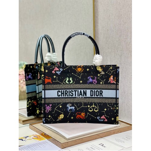MEDIUM DIOR BOOK TOTE Noir Multicolore Broderie Dior Pixel Zodiac M1296ZRUV
