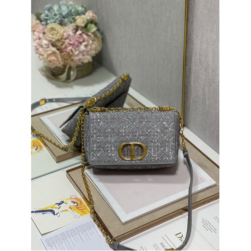 SAC DIOR CARO MEDIUM Macrocannage Tweed Broderie M9242 gris