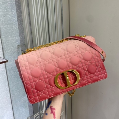 SAC DIOR CARO MEDIUM Cuir de veau souple Cannage C8618 rose