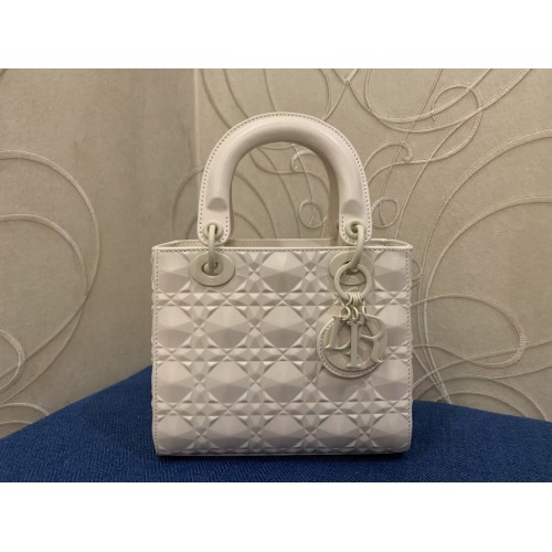 SAC FEMME DIOR MOYEN Cannage Cuir de veau C2813 blanc