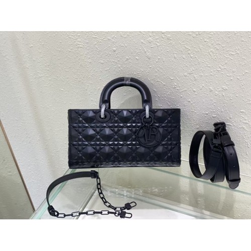SAC FEMME DIOR MOYEN Cannage Agneau C2811 noir