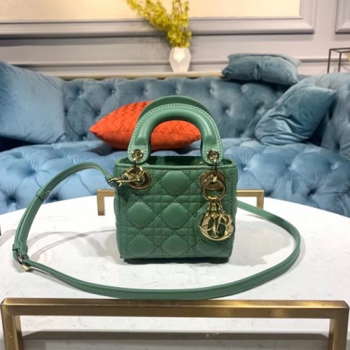 SAC MICRO LADY DIOR Scarlet Cannage Agneau S0856O vert