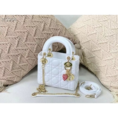 MINI SAC LADY DIOR Cannage Agneau M0505OC blanc