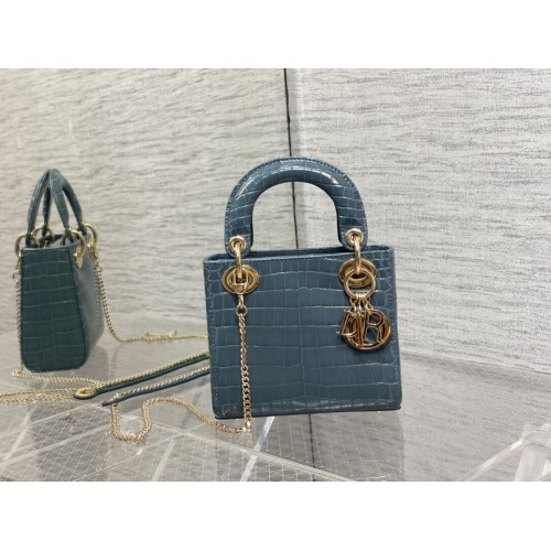 MINI SAC LADY DIOR Cannage crocodile Cuir de veau C0966 bleu