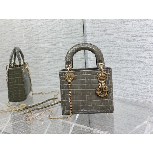 MINI SAC LADY DIOR Cannage crocodile Cuir de veau C0966 gris