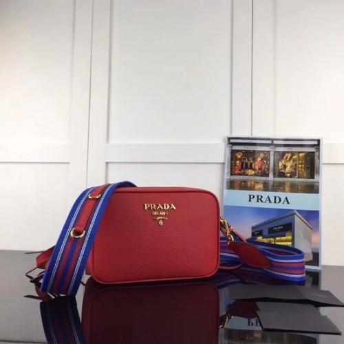 Prada Sac à bandoulière en cuir de veau 1BH082-2B rouge