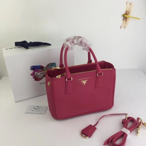 Prada Galleria petit sac en cuir Saffiano BN2316 rose