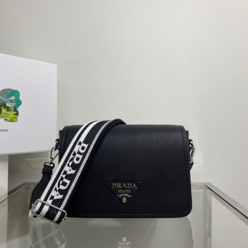 Prada Sac en cuir avec bandoulière 1BD314 noir