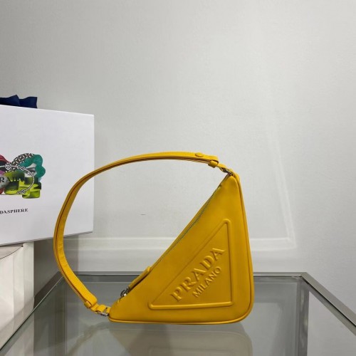 Prada Sac à main en cuir nappa rembourré 1BE003 jaune