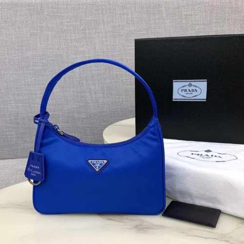 Prada Re-Edition 2000 mini-sac en nylon 1NE515 Bleu électro optique