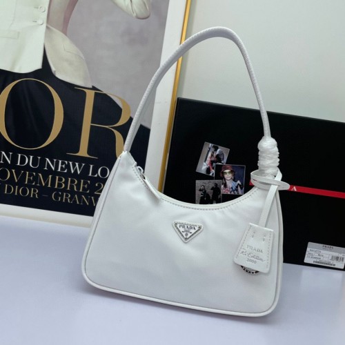 Prada Re-Edition 2000 mini-sac en nylon 1NE515 Blanc