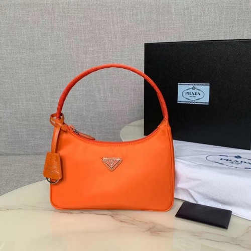 Prada Re-Edition 2000 mini-sac en nylon 1NE515 orange