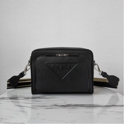 Prada Re-Edition 2005 Sac en cuir Saffiano 2HD052 noir