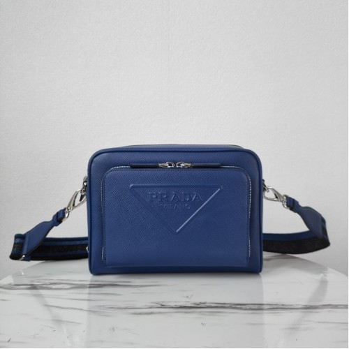 Prada Re-Edition 2005 Sac en cuir Saffiano 2HD052 bleu