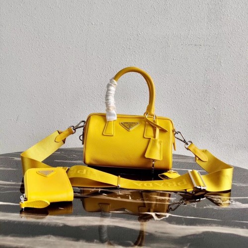 Prada Re-Edition 2005 sac à main 1BB846 jaune