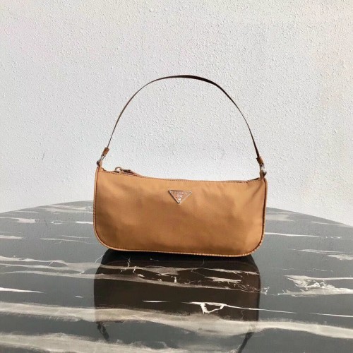 Prada Re-Edition sac fourre-tout en nylon 1N1419 marron