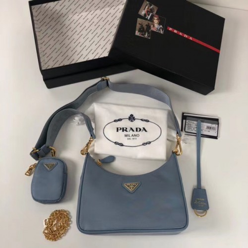Prada Re-Edition sac à bandoulière en nylon 1BH204 bleu clair