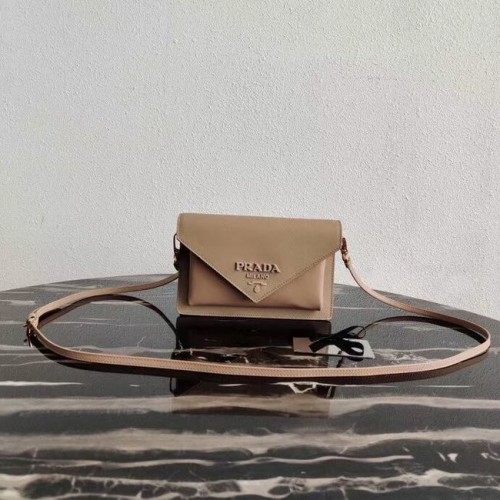 Prada mini-sac en cuir Saffiano 1BP020 abricot