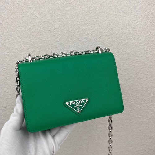 Prada mini sac à bandoulière en cuir Saffiano 2BD032 vert