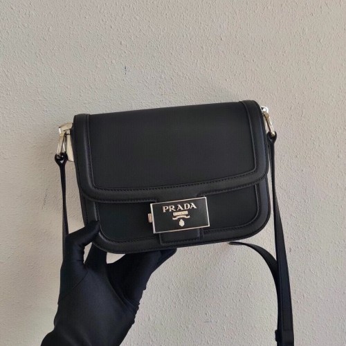Prada Sac à bandoulière en cuir Nappa 1AD257 noir