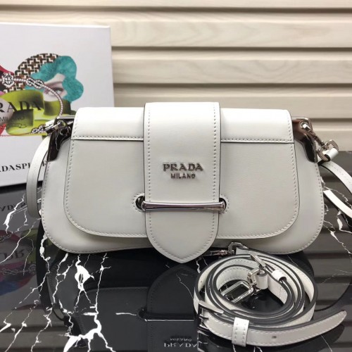 Prada Sidonie sac à bandoulière en cuir 1BD168 Blanc