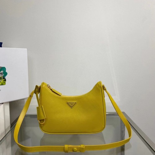 Prada Petit sac à bandoulière en cuir Saffiano 1BD330 jaune