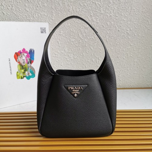 Prada sac fourre-tout en cuir d'origine 1BC127 noir