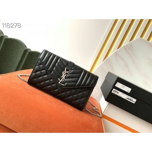 PORTEFEUILLE CHAÎNE MONOGRAMME SAINT LAURENT EN CUIR EMBOSSÉ GRAIN DE POUDRE MIX MATELASSE 620280 NOIR&SILouis VuittonER