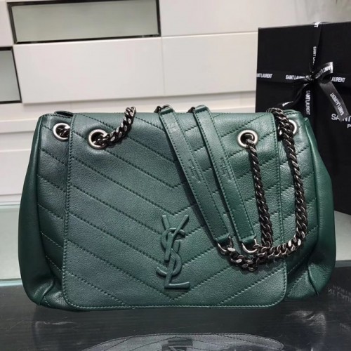 SAINT LAURENT Sac bandoulière moyen Nolita en cuir 61877 vert