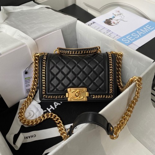 SAC À MAIN CHANEL PETIT GARÇON Métal Doré A67085 NOIR