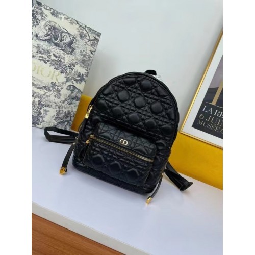 PETIT SAC À DOS DIOR Cannage Agneau M9222U noir
