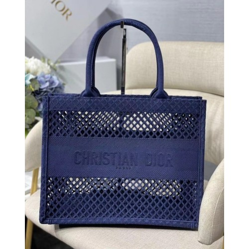 PETIT CABAS DIOR BOOK TOTE Bleu Mesh Broderie M1296Z