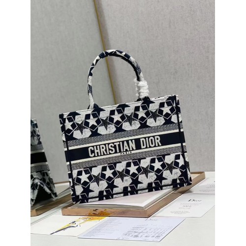 PETIT CABAS LIVRE DIOR Broderie C1212S-3