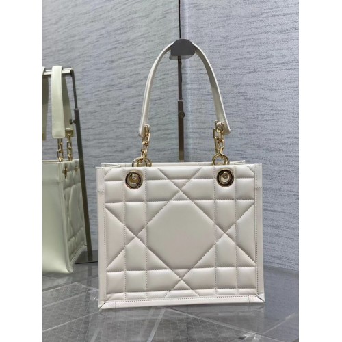 PETIT SAC CABAS DIOR ESSENTIAL Veau Archicannage Noisette M87211 BLANC