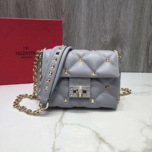 VALENTINO Sac bandoulière en cuir matelassé Candy 0073 gris