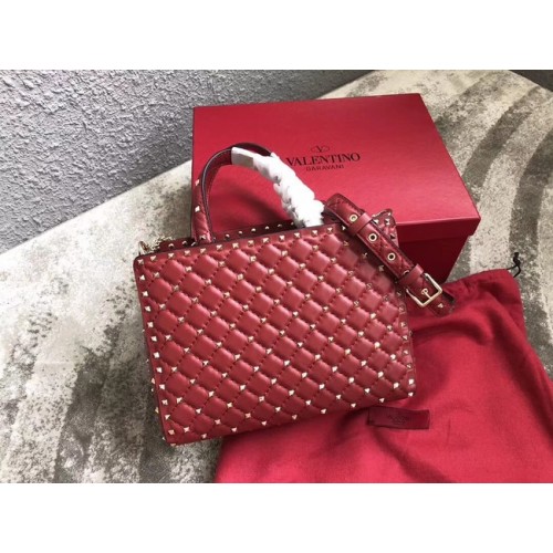 VALENTINO Cabas en cuir matelassé Candystud 0061 rouge