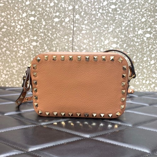 VALENTINO GARAVANI Sac en cuir de veau 7719 rose